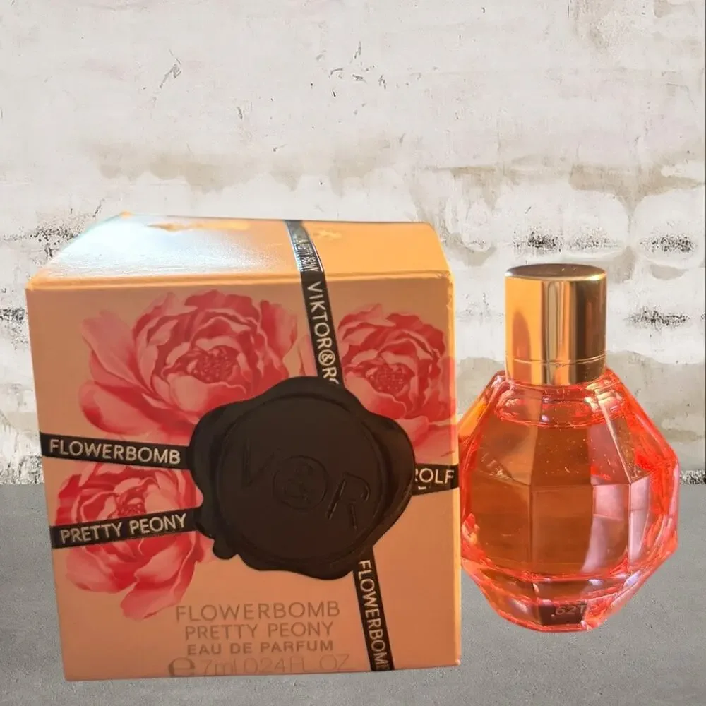 Viktor&Rolf Flowerbomb Pretty Peony 